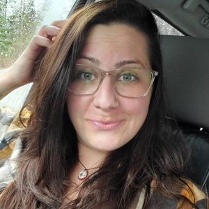 Meet your Posher, Marissa